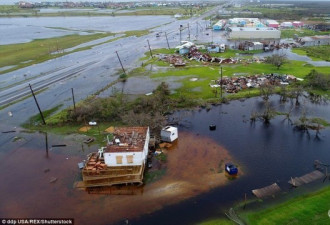 美国遭“最强飓风”后洪水围城 致5死40失踪
