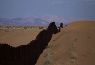 希拉里和奥巴马支持的边界墙拦下九成偷渡客