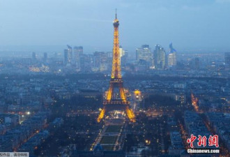 巴黎埃菲尔铁塔将建造玻璃围挡可防弹