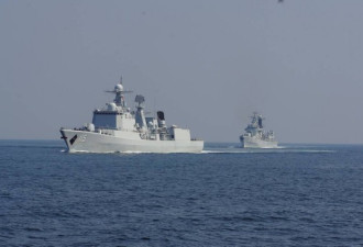 中国驱逐舰编队在黄海猛开炮 意指何方?