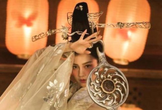 8000万女主角也有演技在线的时候？惊艳众人！
