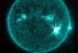 震撼！NASA公布太阳耀斑爆发画面 璀璨炫目