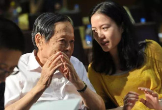 翁帆：是贪名和利，还是真正深爱着杨振宁？