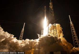 美国SpaceX“龙”货运飞船发射到国际空间站
