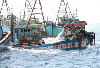 海上冲突后印尼击沉51艘渔船，大多来自越南
