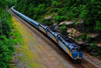 VIA Rail推2个月任坐套票！坐火车横跨加拿大