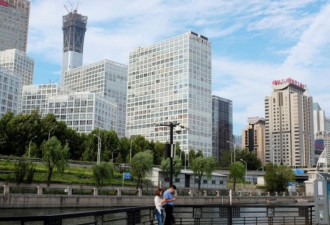 中国推各个击破 一市一策 治理空气污染