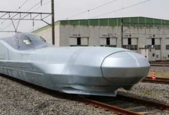 最快子弹头列车在东京测试 可达360每小时公里