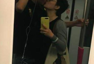 袁立与小11岁老公地铁上亲吻，又被网友炮轰了