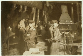 瞠目结舌的老照片：百年前美国竟有这么多童工