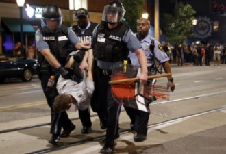圣路易斯抗议持续第三天 警察逮80多人