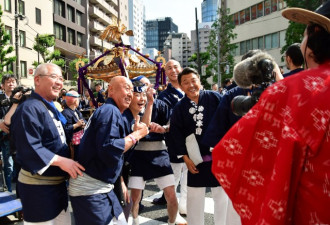 声势非常浩大！日本迎“令和”时代首个神田祭