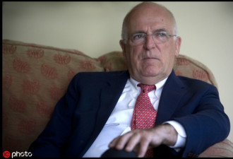 英国前高官发声：商务人士去中国 不要带手机