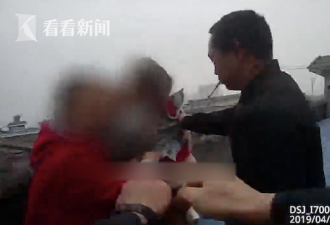 女子跳楼丈夫楼下看热闹 警察：代表所有人骂你