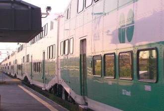 GO火车发生致命事故 服务中断