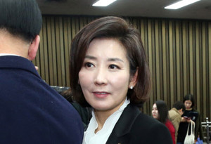 想不想当韩国总统？在野党这位女领导回三个字