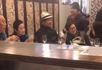 张铁林神秘富婆女友曝光，长得也太像许晴了！
