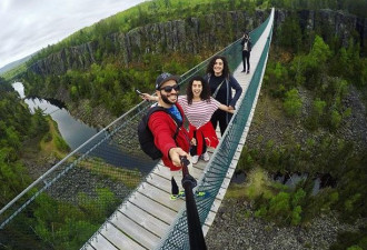加拿大最长吊桥和飞索竟在安省，长周末走起