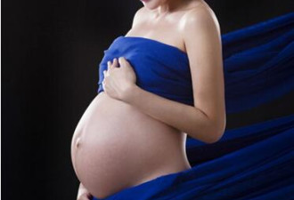 她挺8月孕肚狂接6个代言 被曝有早产危险