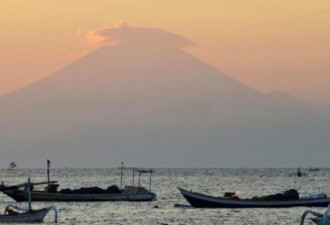 印尼火山要喷发 雅加达最高警戒
