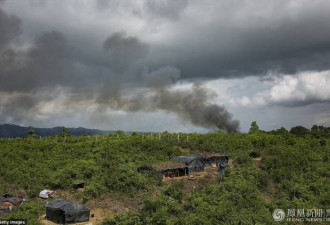 缅甸: 担心受到“种族清洗”，38万人逃离国境