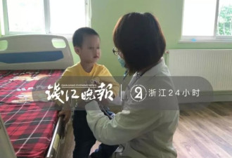 把自闭症儿子丢肯德基的妈找到了 她哭着说...
