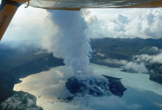 火山爆发了！1.1万人紧急大撤离