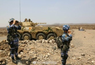 中国驻吉布提保障基地首次组织实弹射击训练