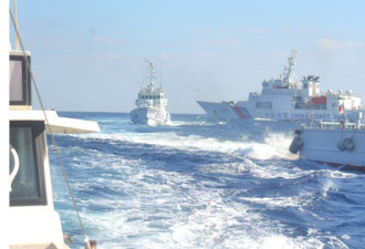 日本议员赴钓岛，被中国海警逮正着追击1小时