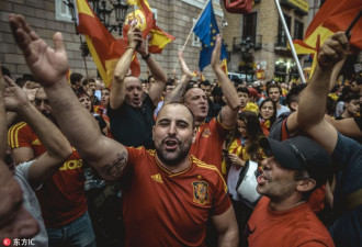 西班牙加泰罗尼亚独立公投引冲突 百辆警车清场