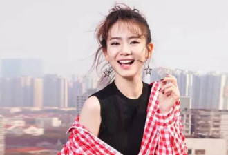 不管年龄，女人都该穿一下这个颜色！美爆了！