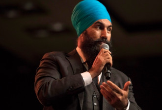 加拿大联邦新民主党选出印度裔新党魁