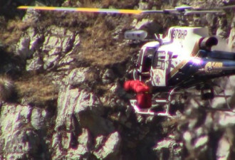 美国加州警方打捞中国夫妇尸体 8月驾车坠崖