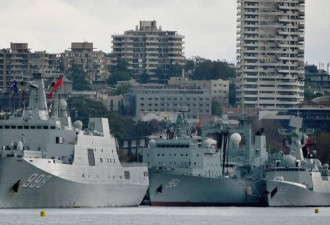 三艘中国军舰突访悉尼，澳总理出面压惊