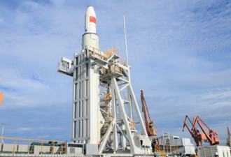 中国航天完成首次海上发射技术试验长征十一号