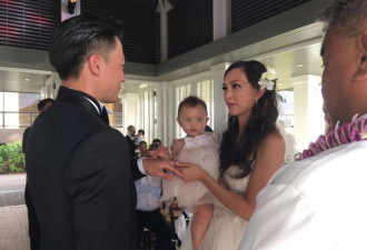 与谢霆锋妹妹分手后 他和小11岁女友结婚