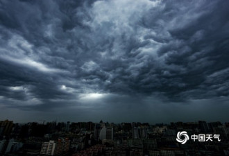 一组图告诉你南方降雨有多强 南宁白昼如夜