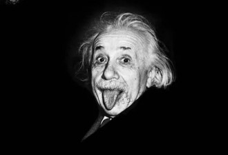 爱因斯坦仿真机器人问世：吐舌头画面神还原