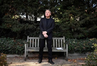 2017文学诺奖得主是日本裔 批评日本军国主义