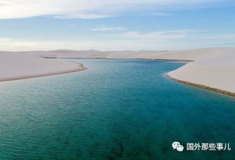 巴西沙漠中凭空出现成千上万个湖 有人游泳