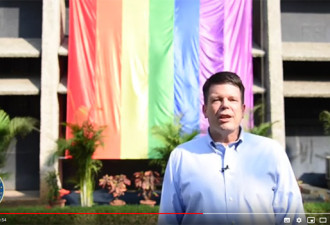 特朗普政府不允许驻外大使馆挂彩虹旗，然而…