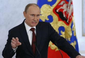 俄总统普京签署命令 继续调低自己2018年薪资