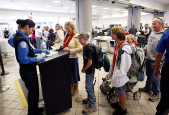 每天32万人搭机赴美国  开始安全面试