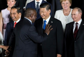 习近平很毛泽东：会晤非洲3国首脑 警告川普