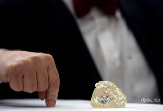 塞拉利昂鹅蛋大钻石将拍卖 709克拉估价超4亿