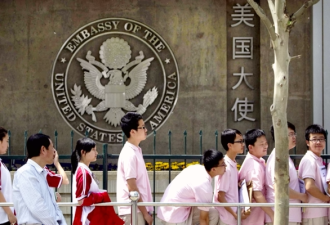具体原因很敏感，中国暂停了高中生这门考试