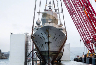 挪威国防部长：搁浅军舰太贵不修了 准备报废