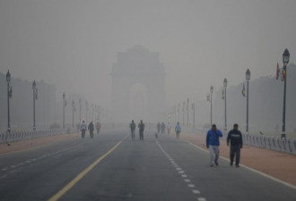 PM2.5超危险值3倍 印高官：首都成毒气室