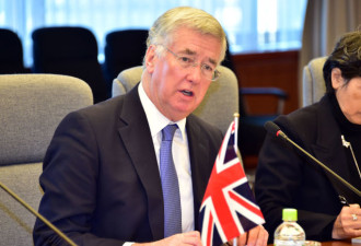 卷入性骚扰丑闻  英国国防大臣辞职