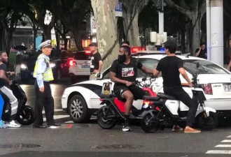 NBA球星哈登违规骑电动车被交警拦下 已致歉